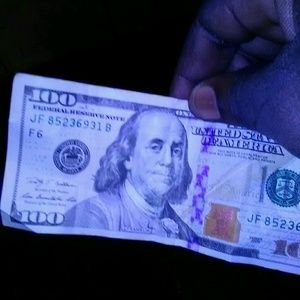 Meet your Posher, Cornelius